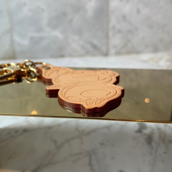 🐼Louis Vuitton Panda Porte Cles Keychain Charm - Picture 5 of 10